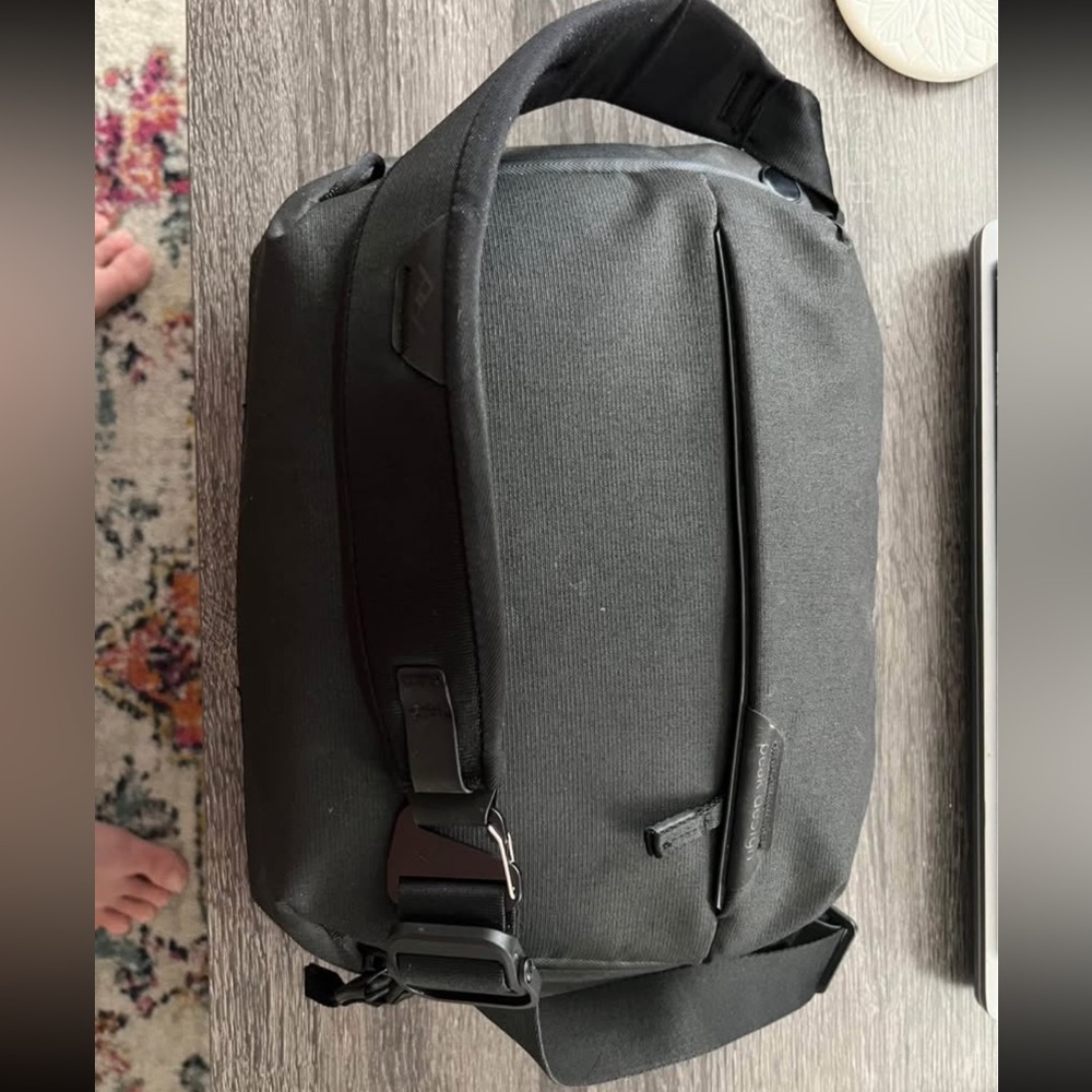 Peak Design Everyday Sling 6L